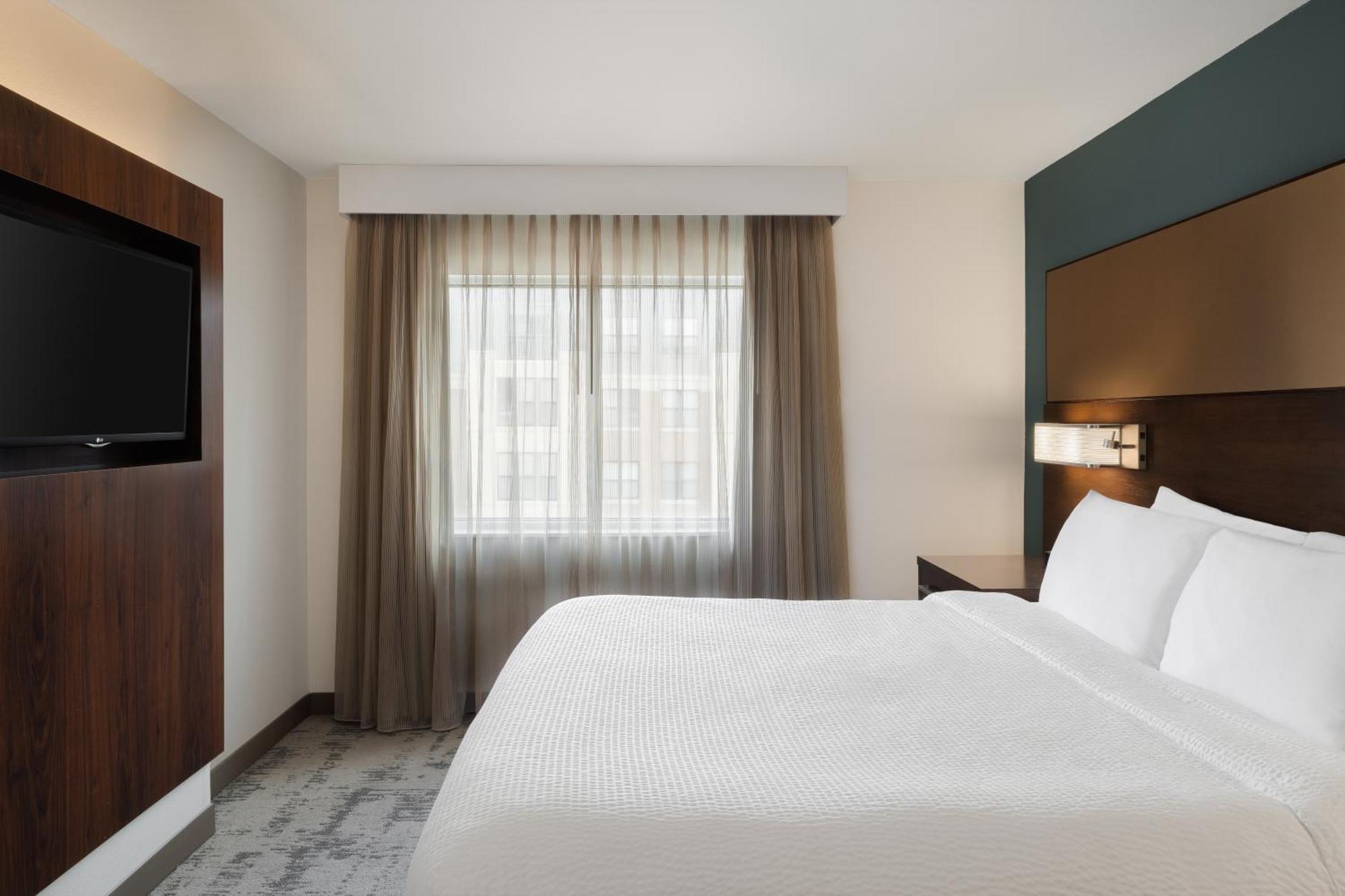 Residence Inn By Marriott Des Moines Downtown Exterior foto
